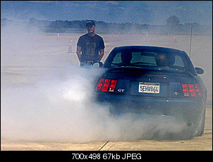 Click image for larger version

Name:	stunt-mustang-smoke02.jpg
Views:	219
Size:	67.1 KB
ID:	1534